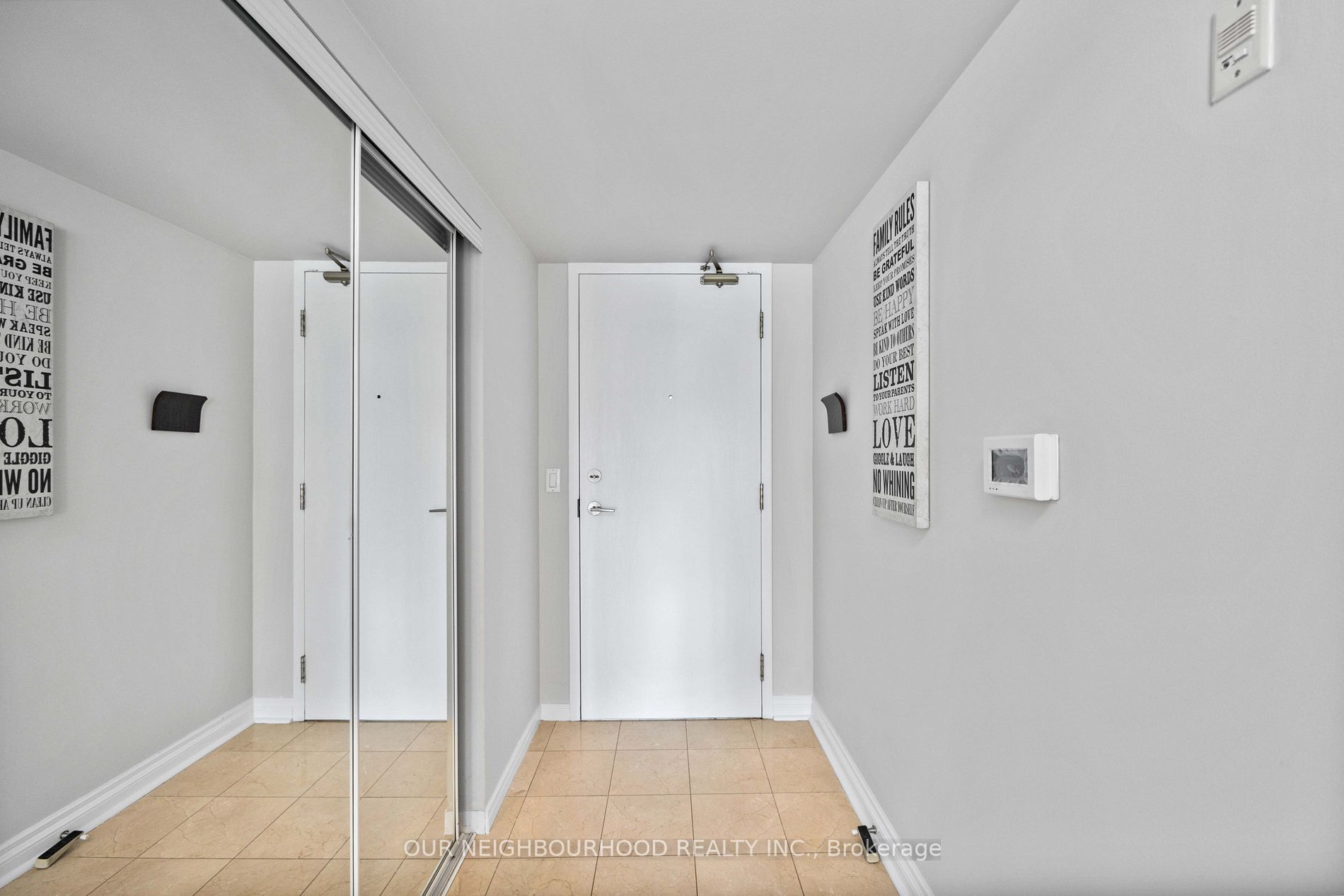 109 Front St E, #1035