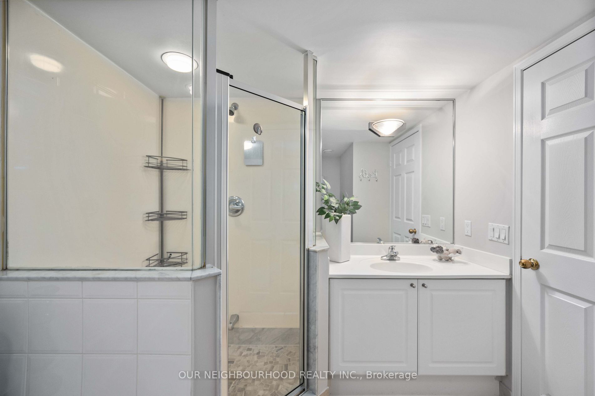 109 Front St E, #1035