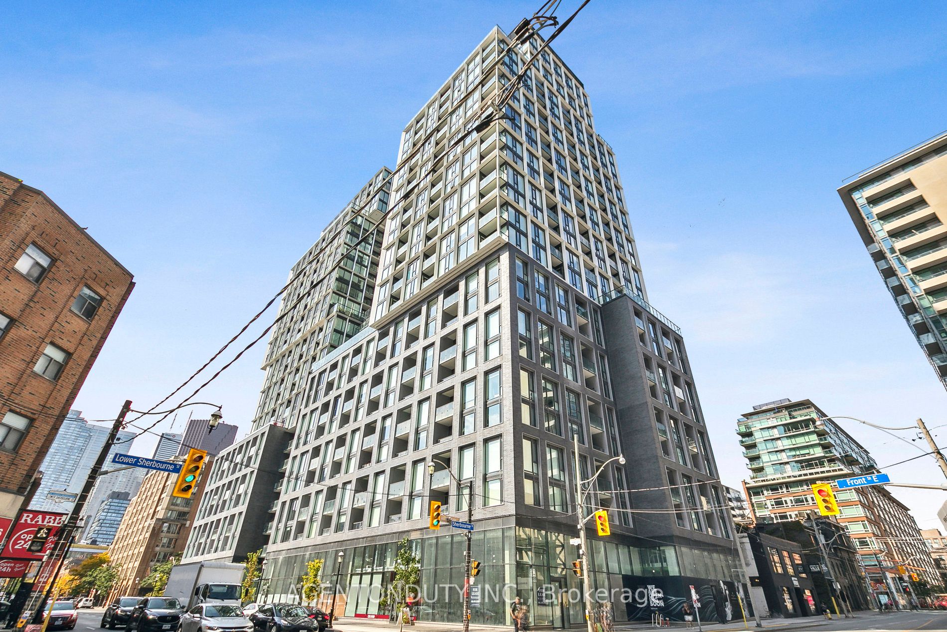 158 Front St E, #1014