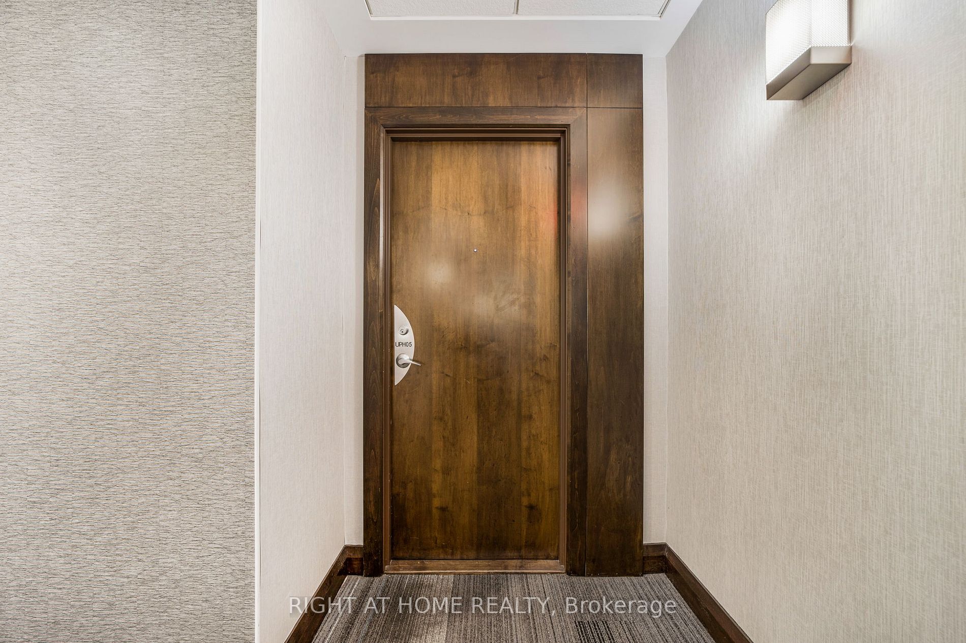 600 Fleet St, #Uph05