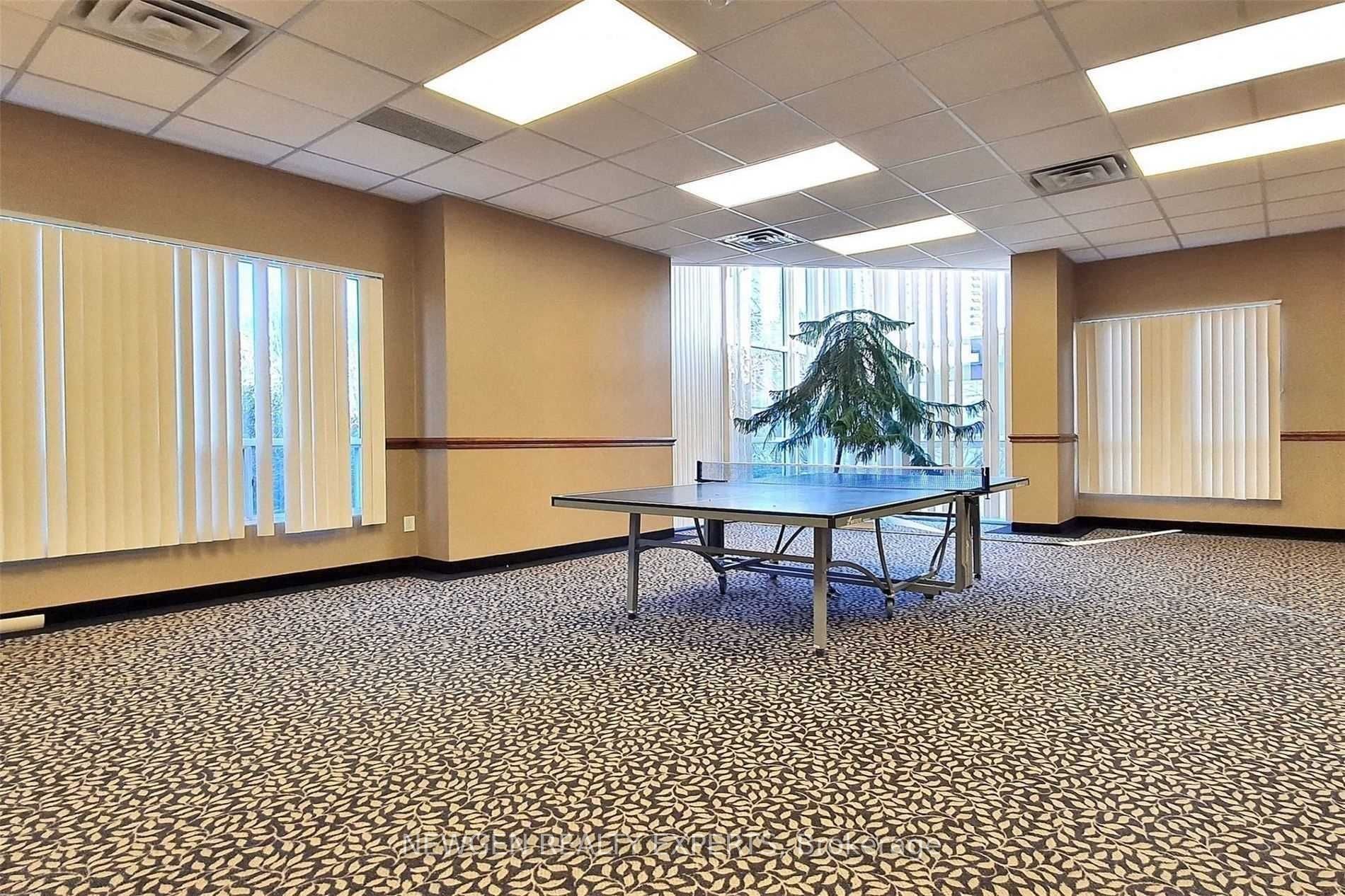 7 Concorde Pl, #1410