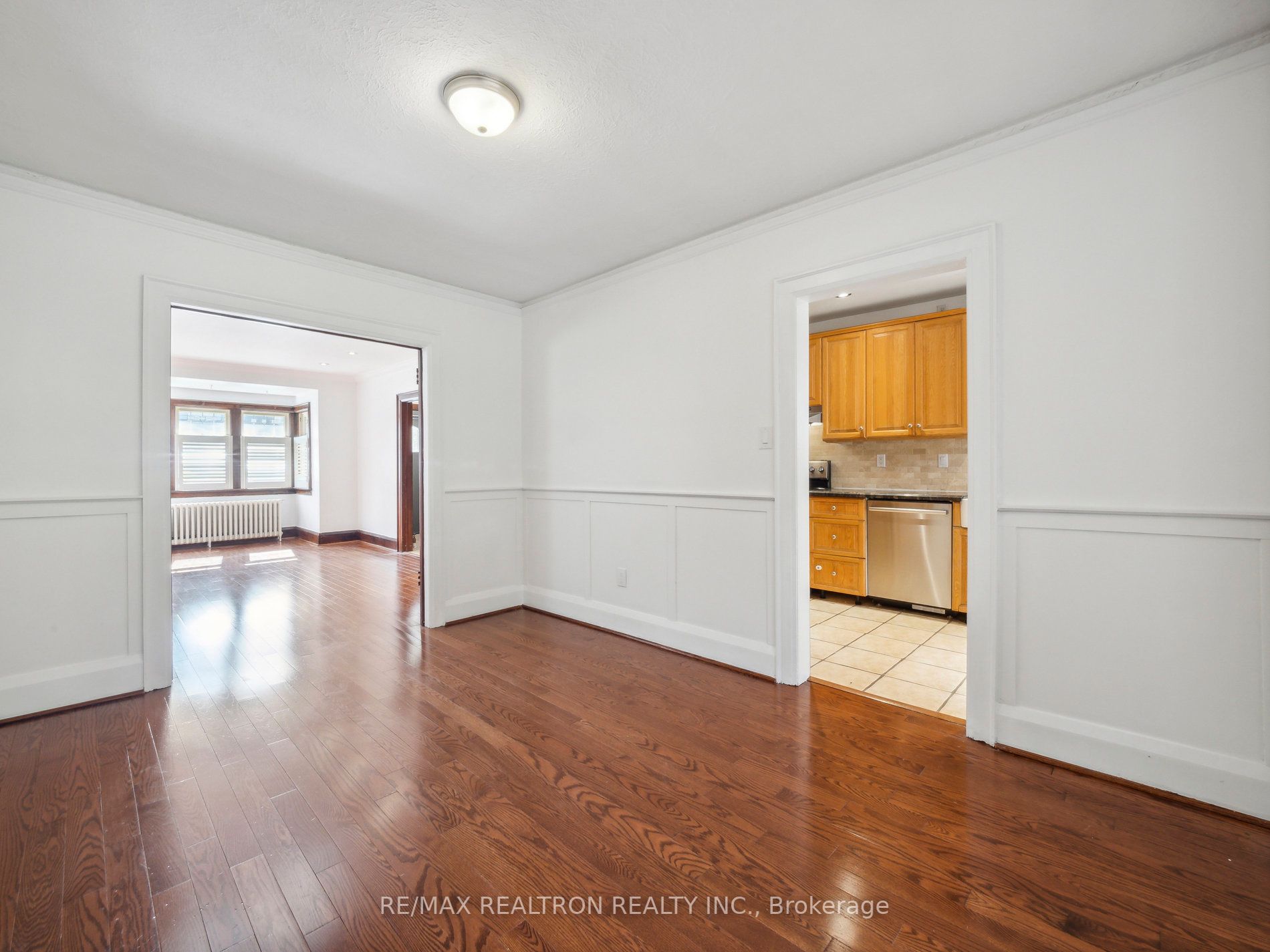 186 Wanless Ave