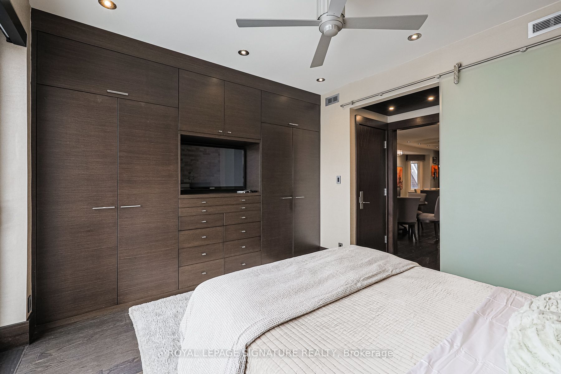 36 Delaware Ave, #3
