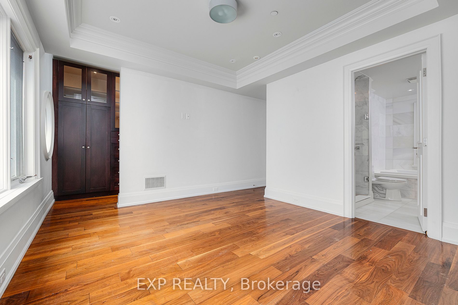 308 Merton St