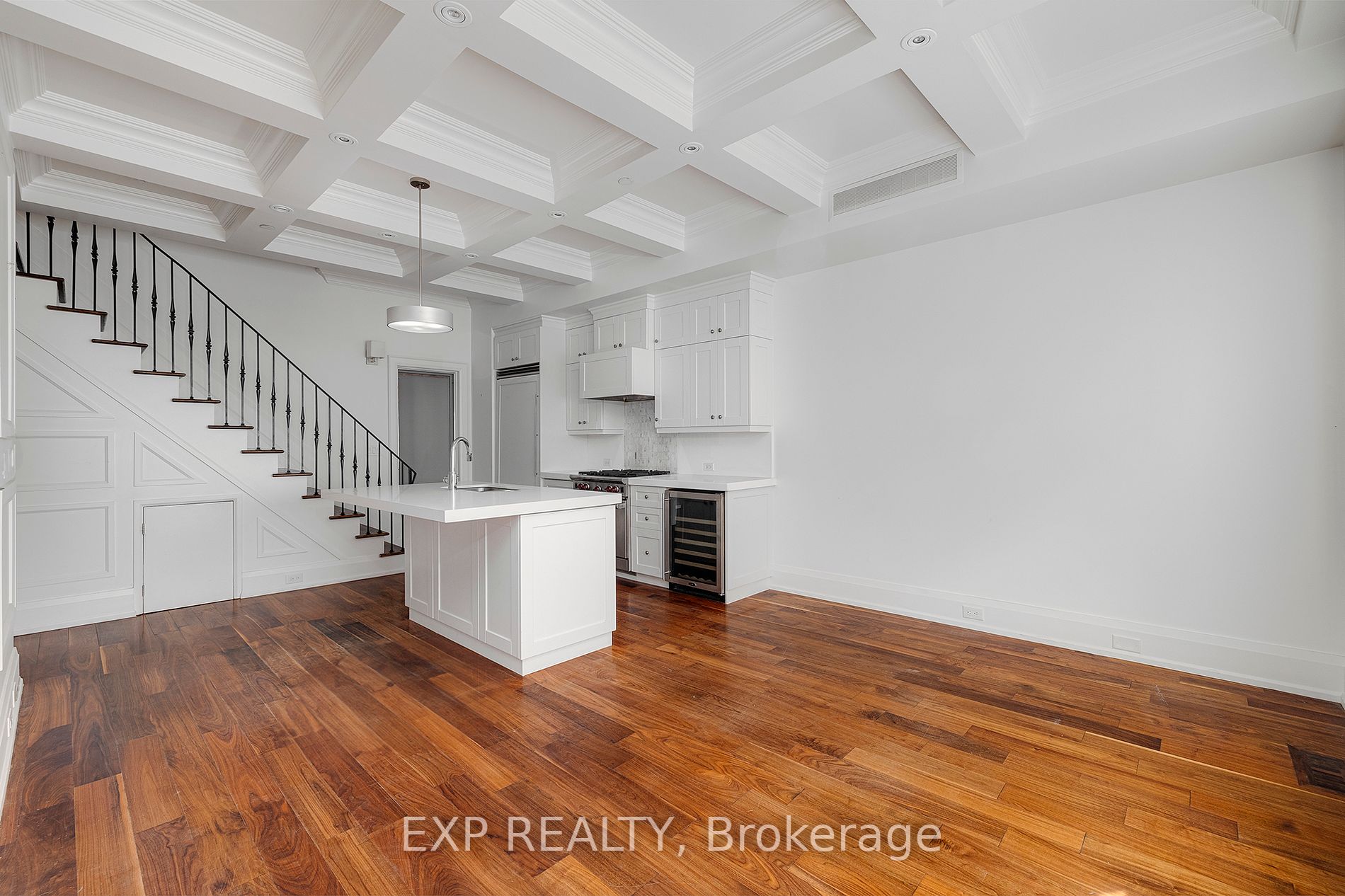 308 Merton St