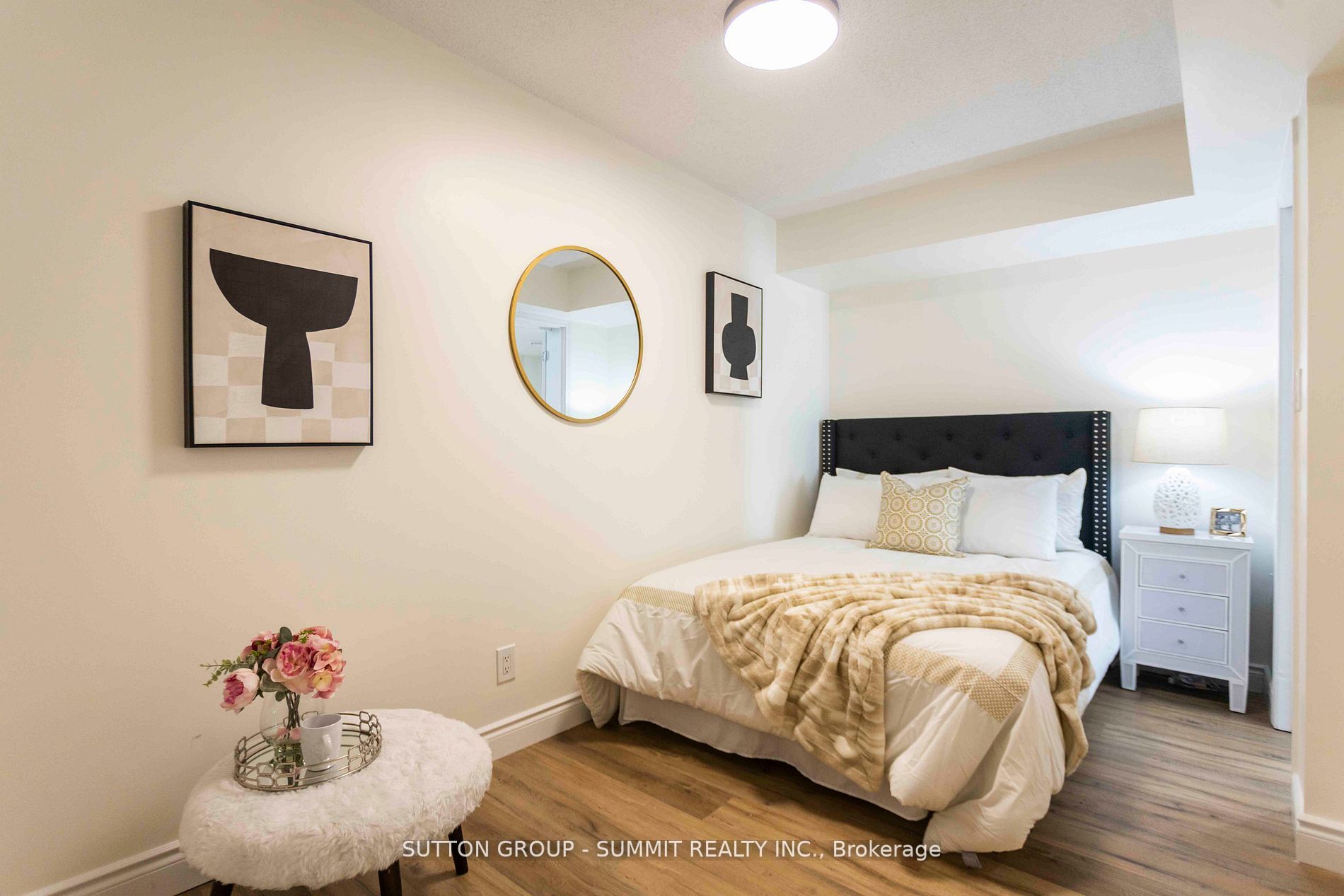 12 DOURO Street, #421