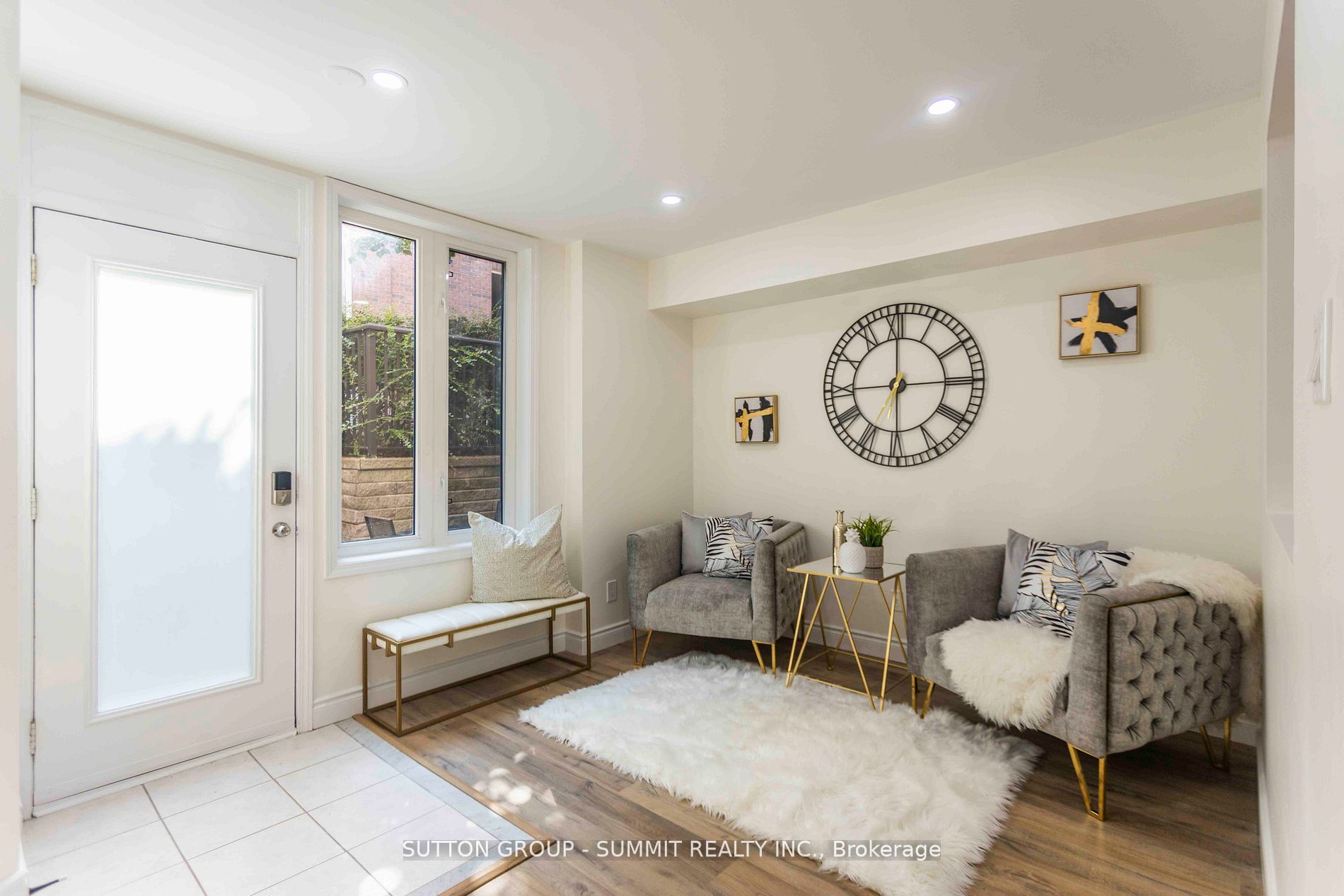 12 DOURO Street, #421