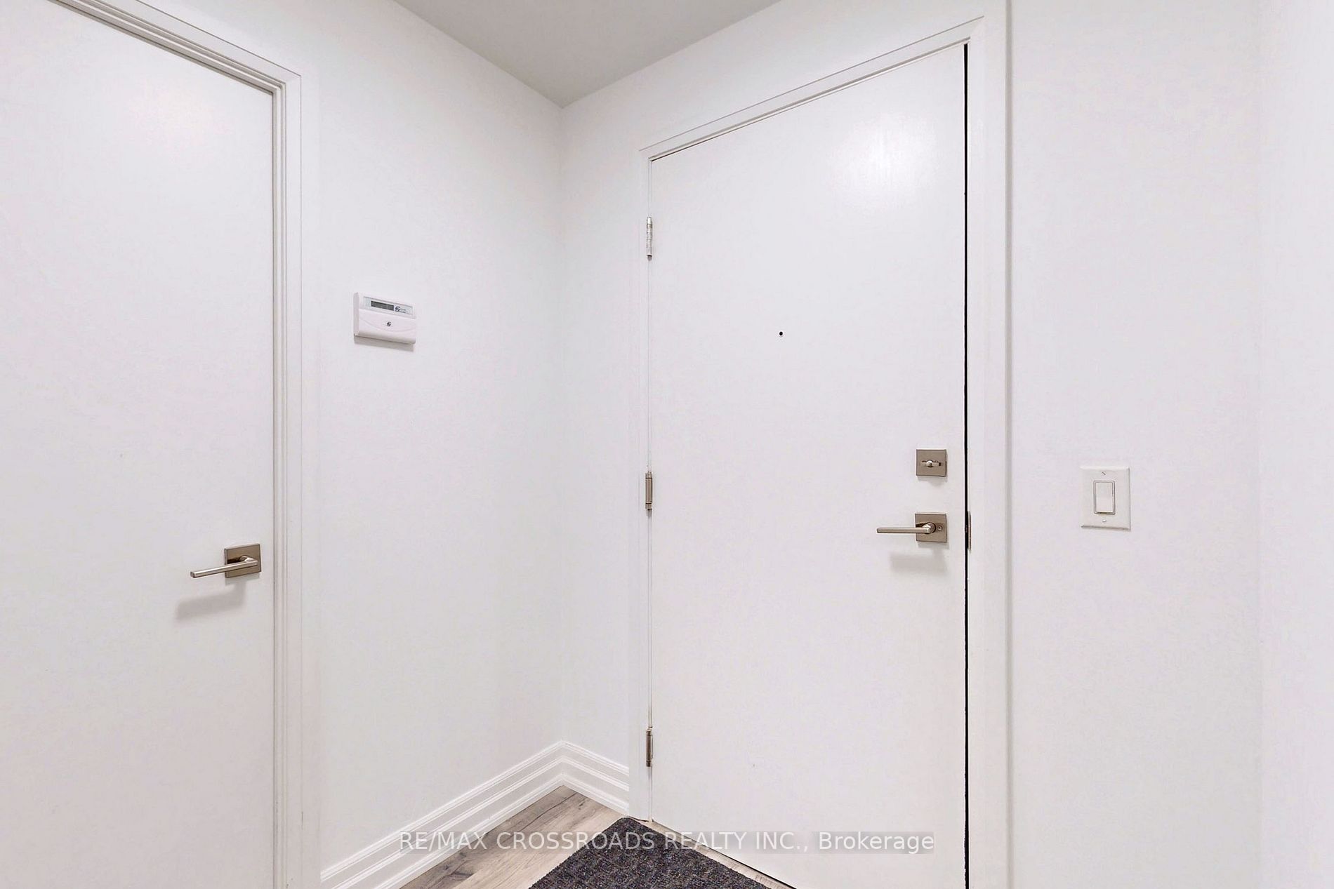 565 Wilson Ave, #621W