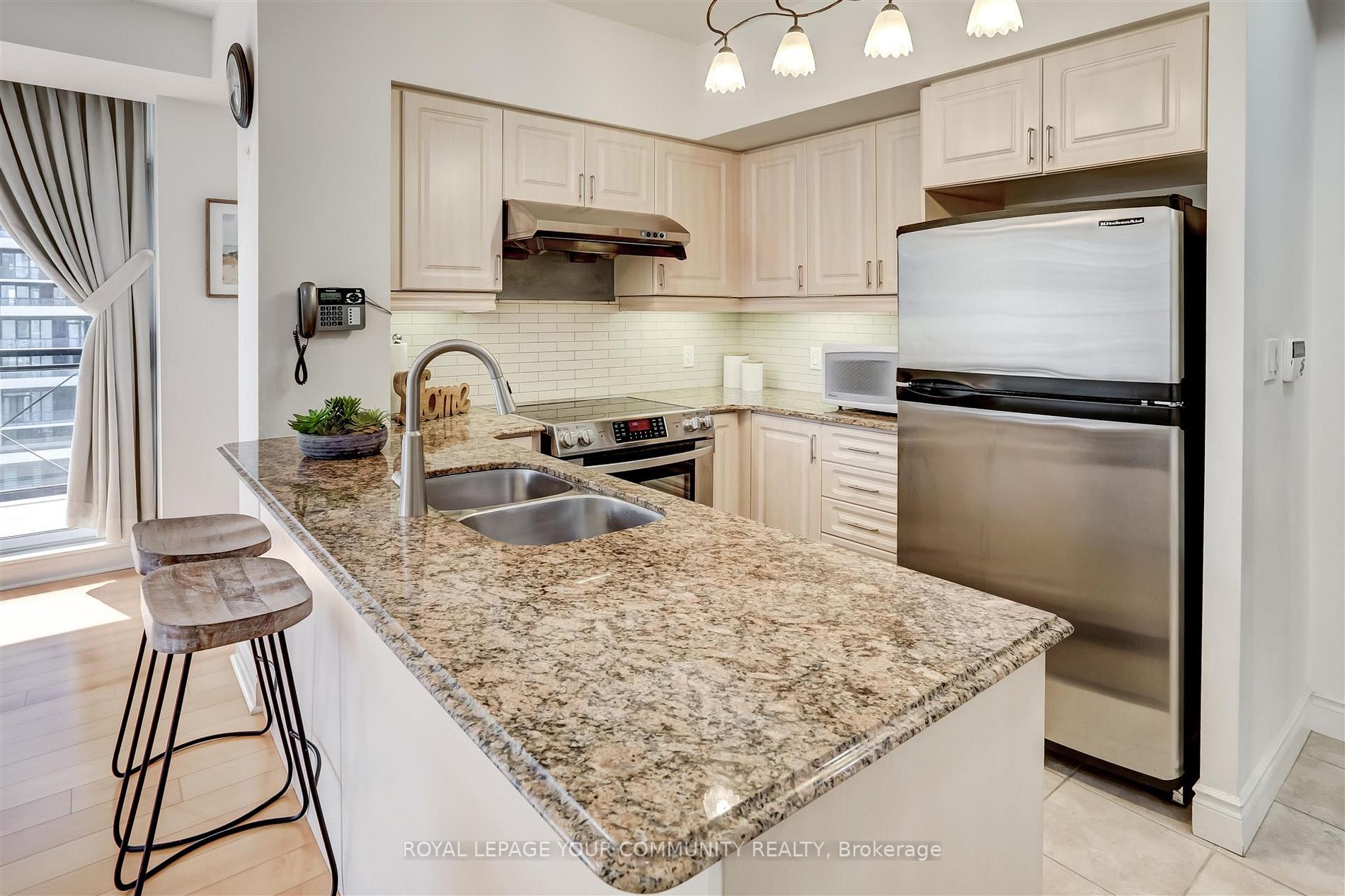 1105 Leslie St, #1102