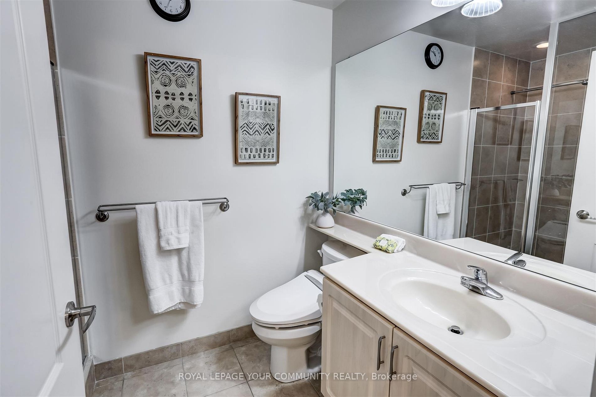 1105 Leslie St, #1102