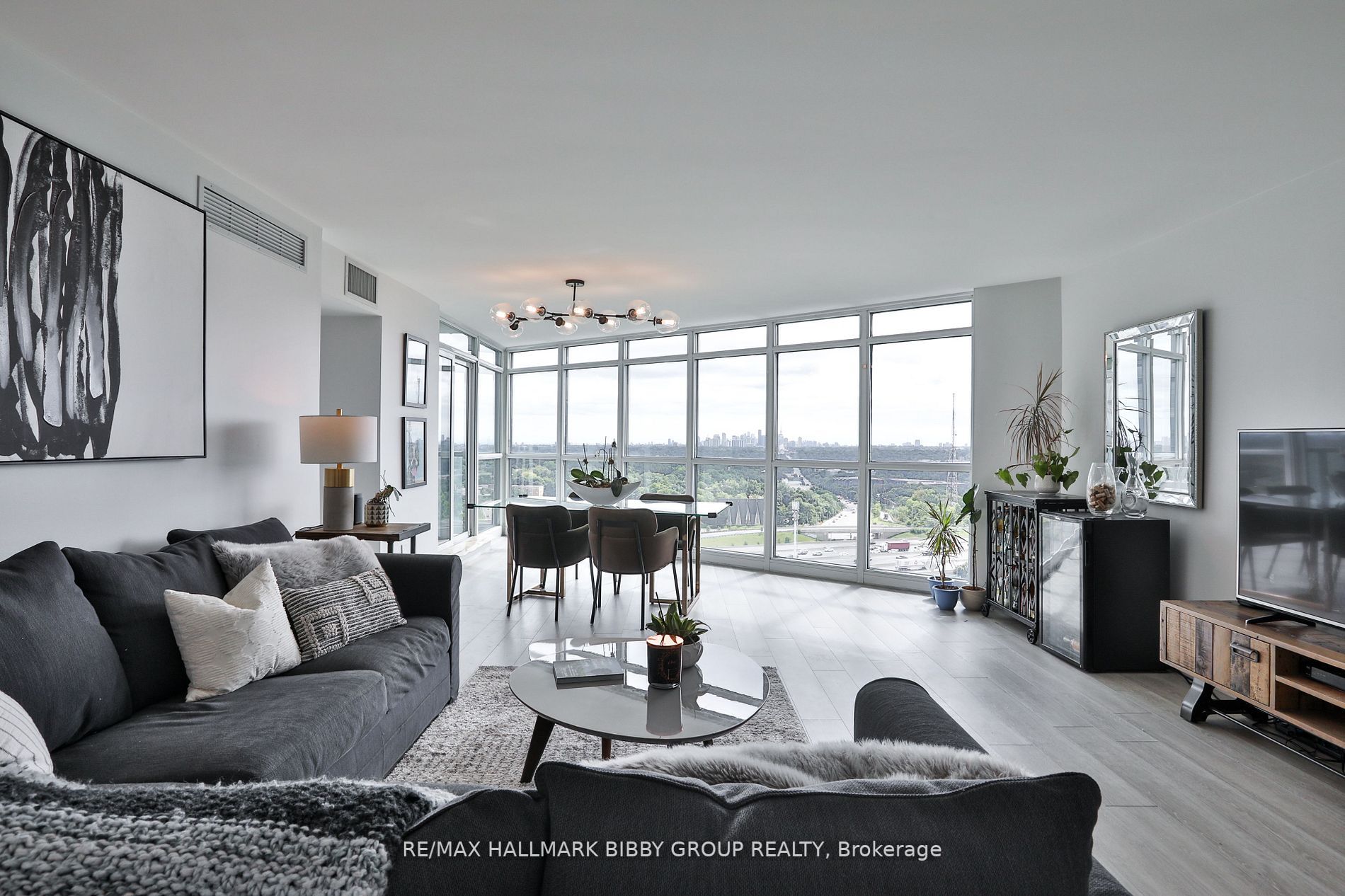 30 Harrison Garden Blvd, #2102