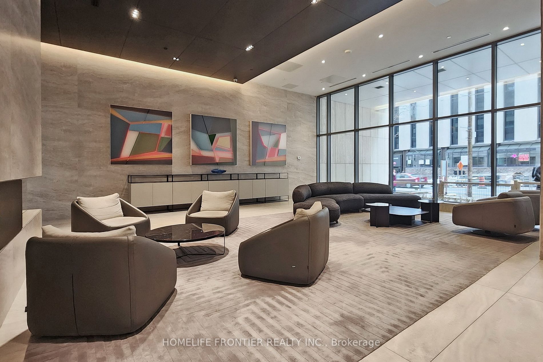 2221 Yonge Street, #1808