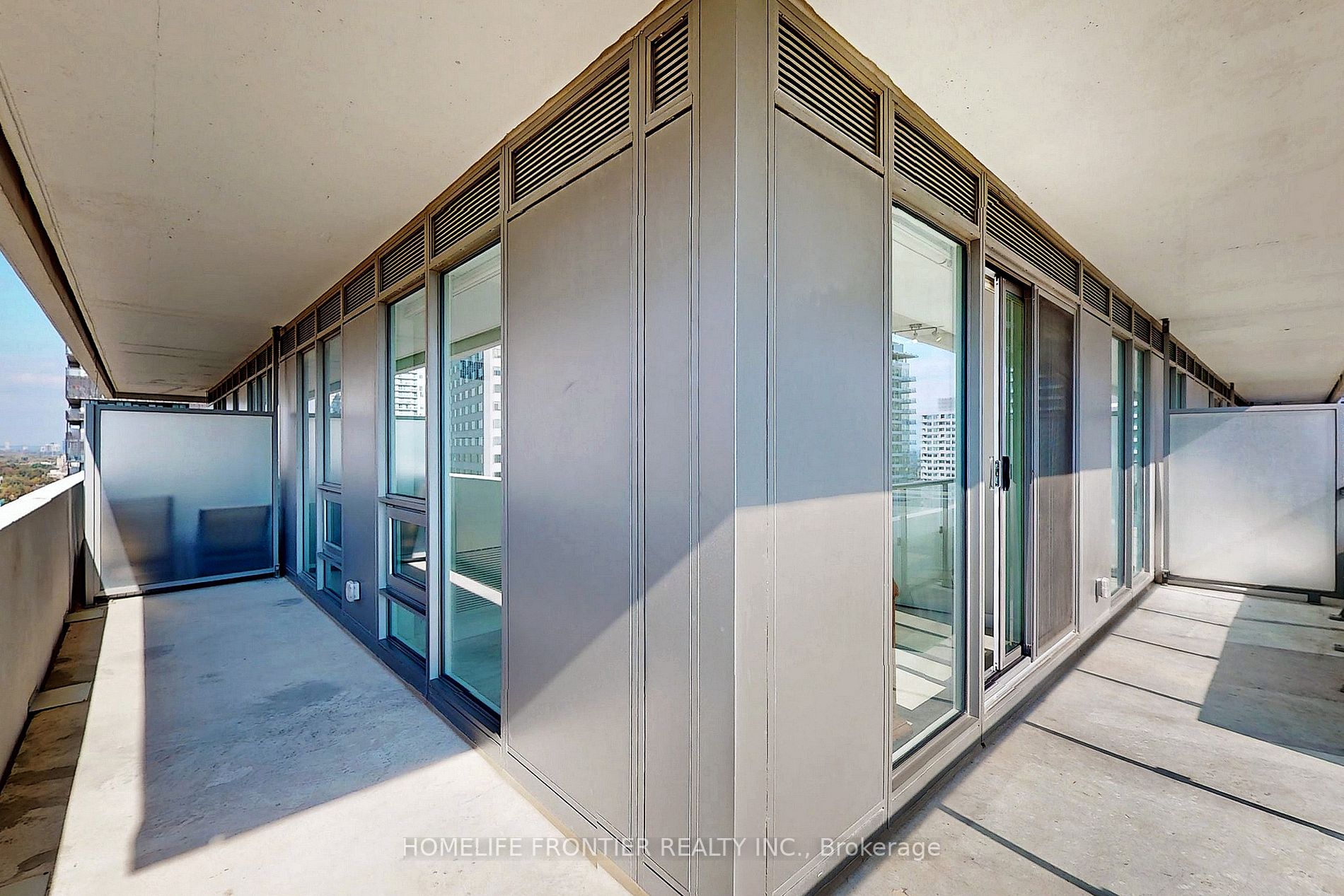 2221 Yonge Street, #1808