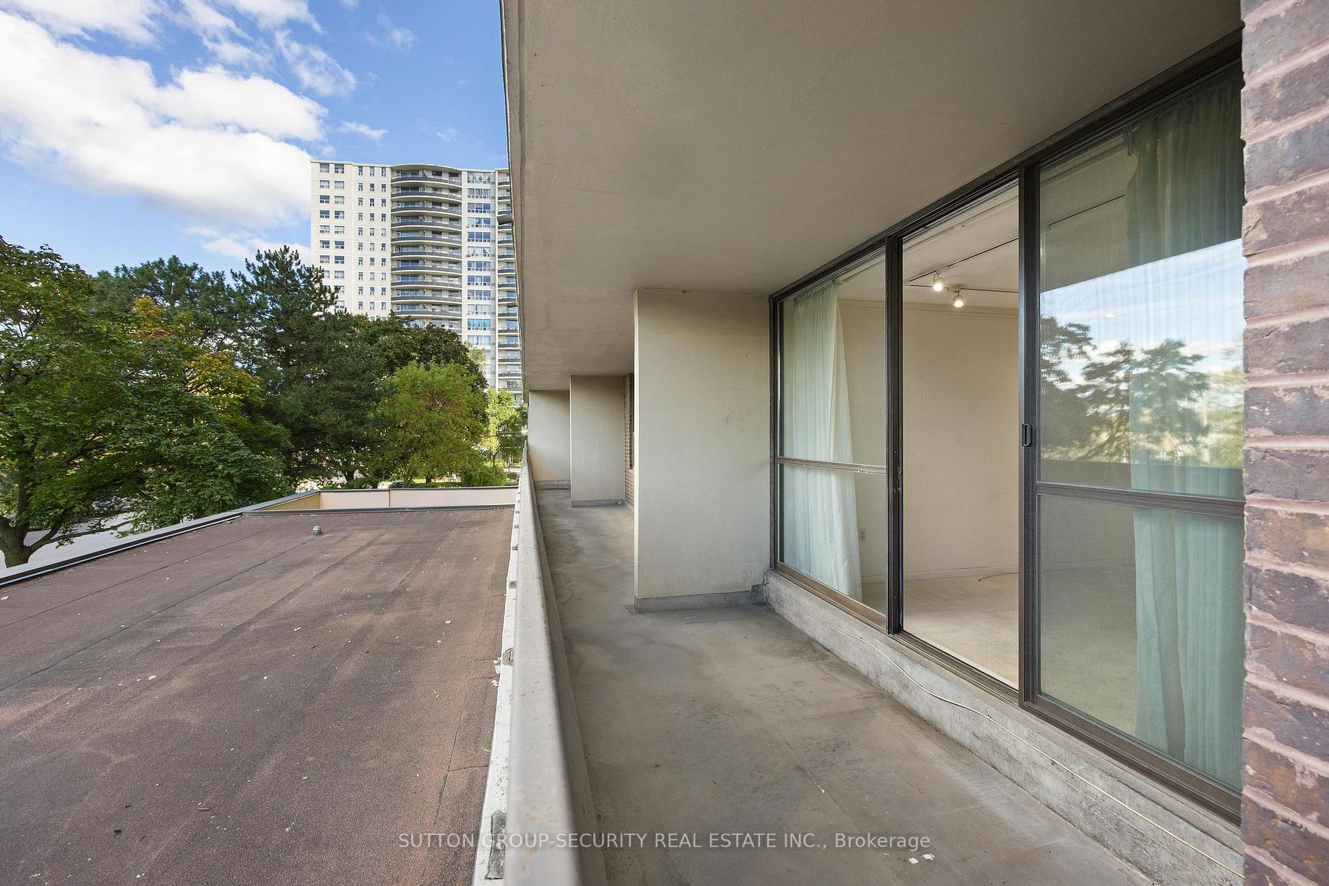 100 Canyon Ave N, #207
