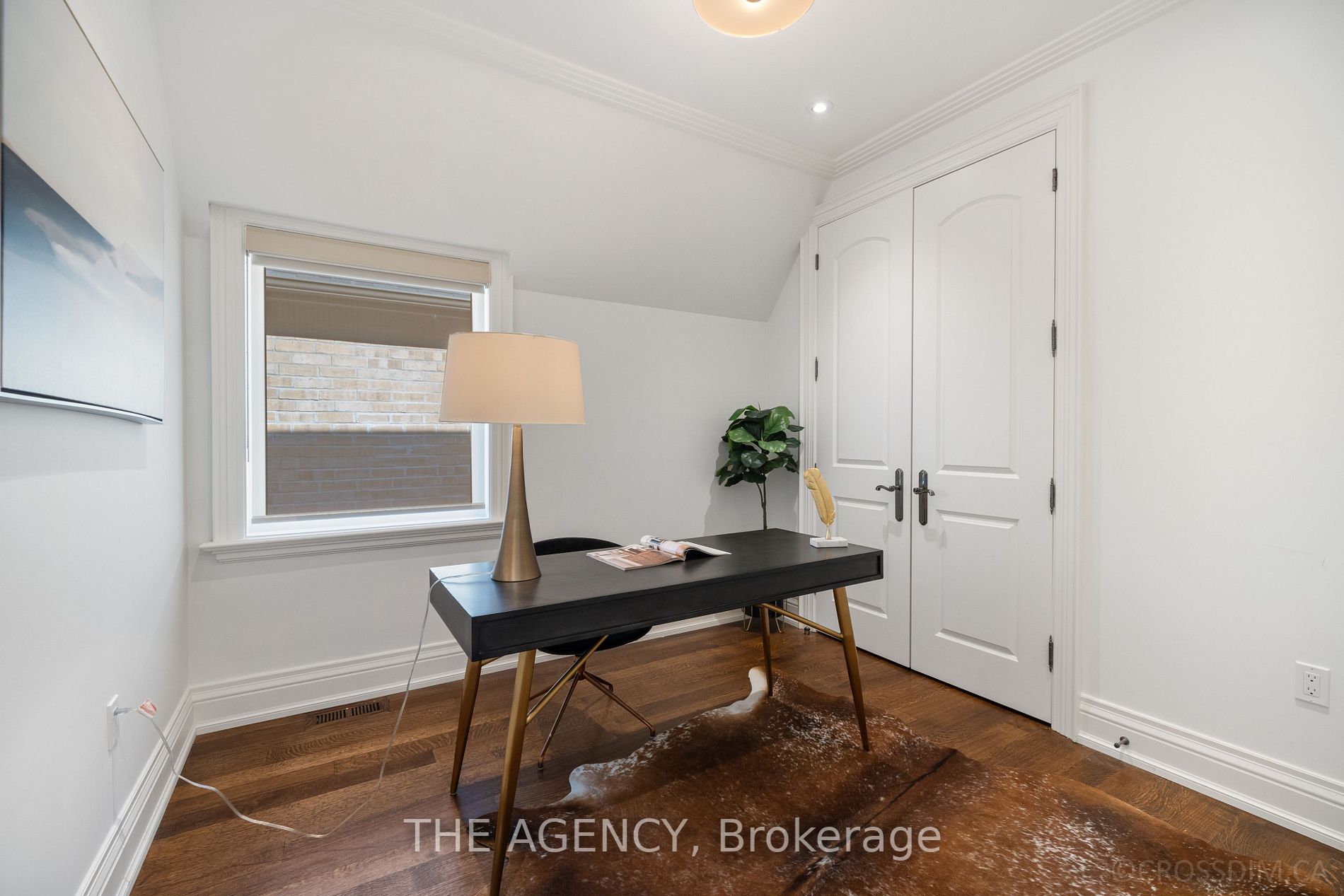 349 Fairlawn Ave