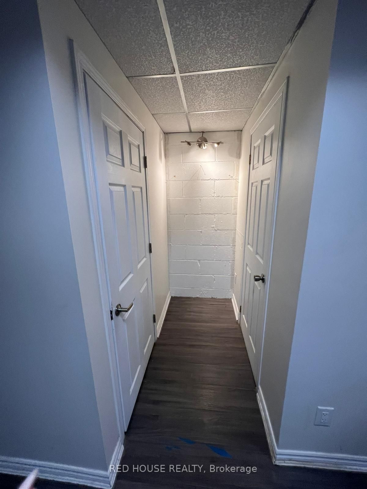 846 Sheppard Ave W