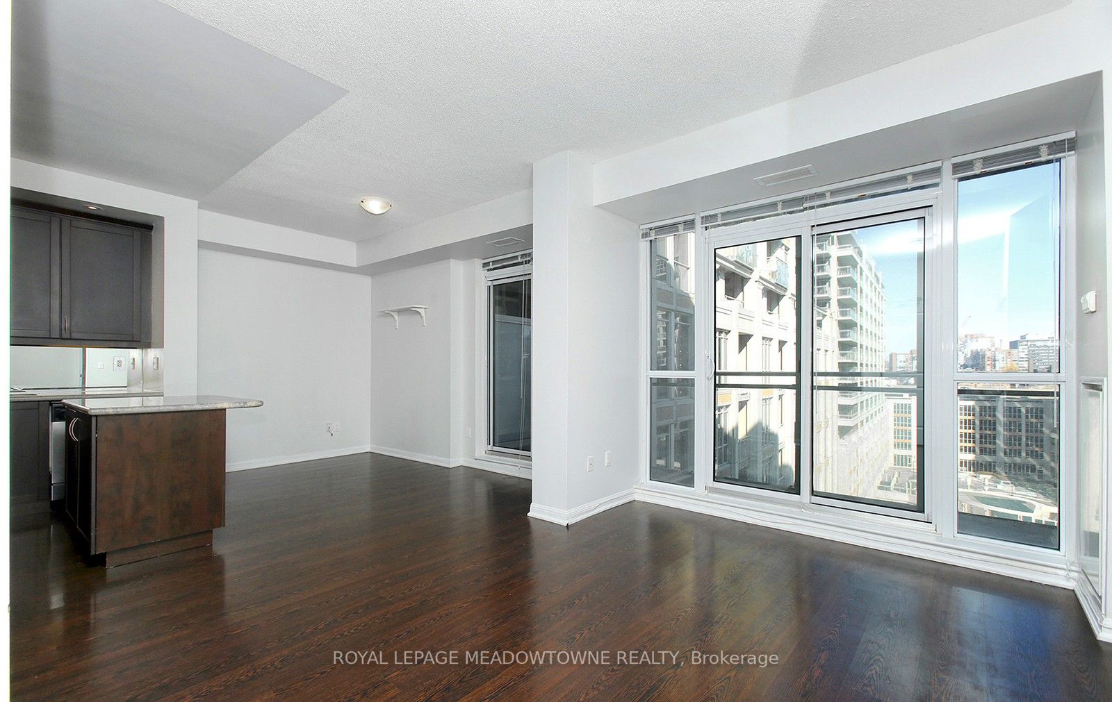 628 Fleet St, #916