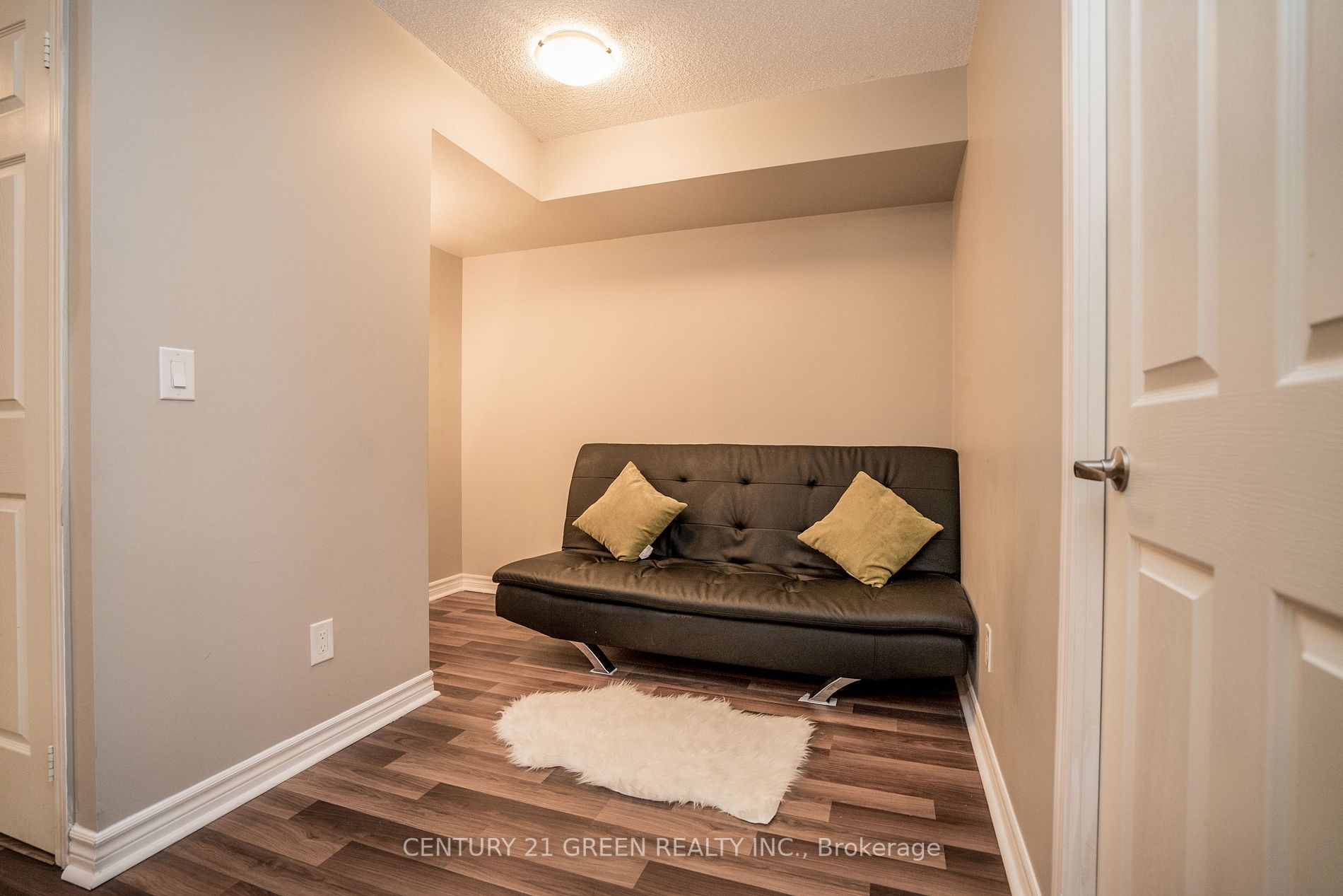 19 Grand Trunk Cres, #2608