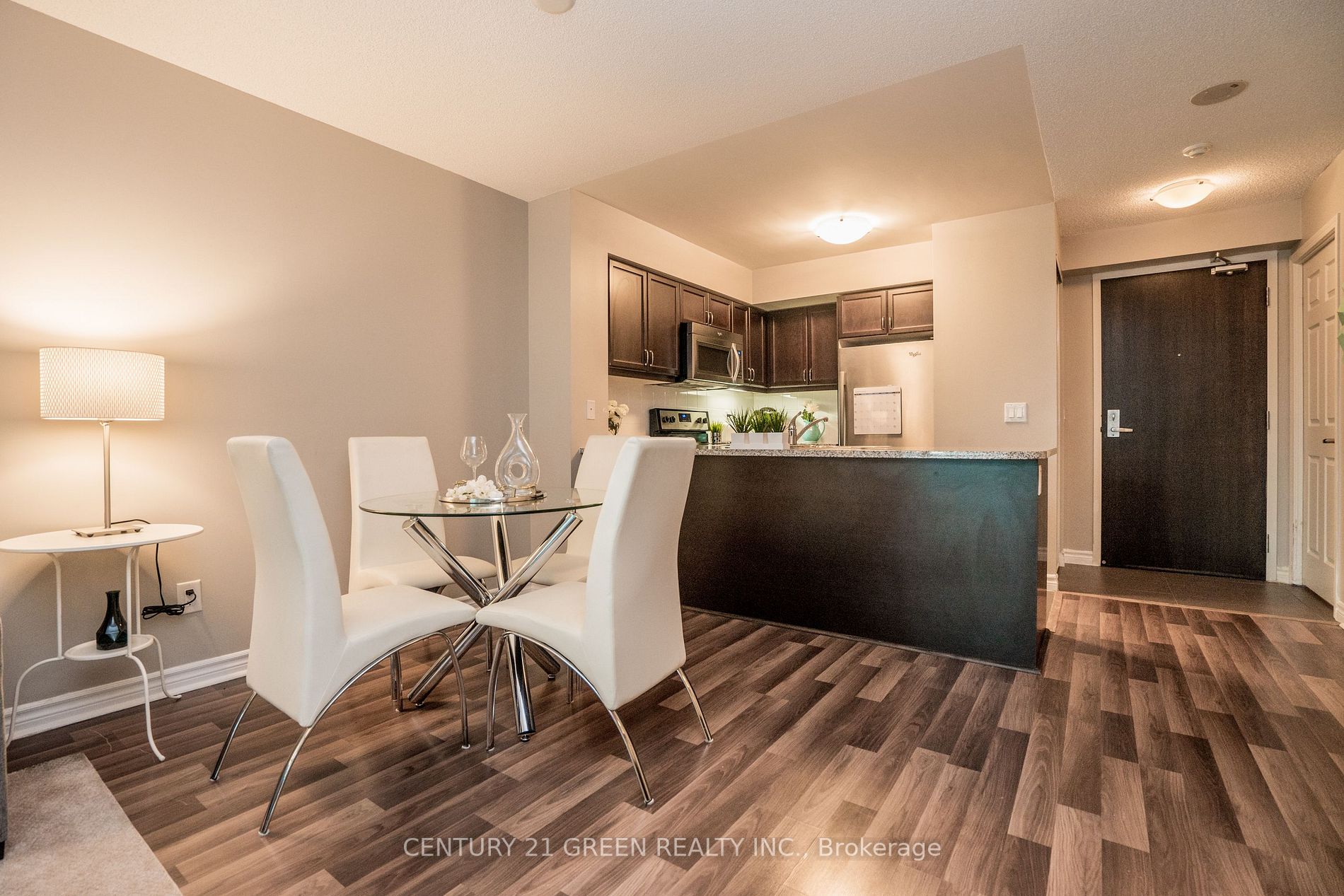 19 Grand Trunk Cres, #2608
