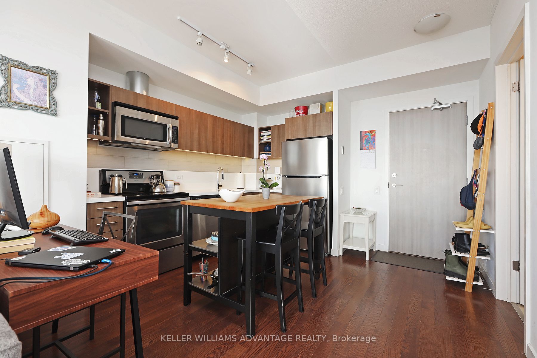 70 Distillery Lane #2107