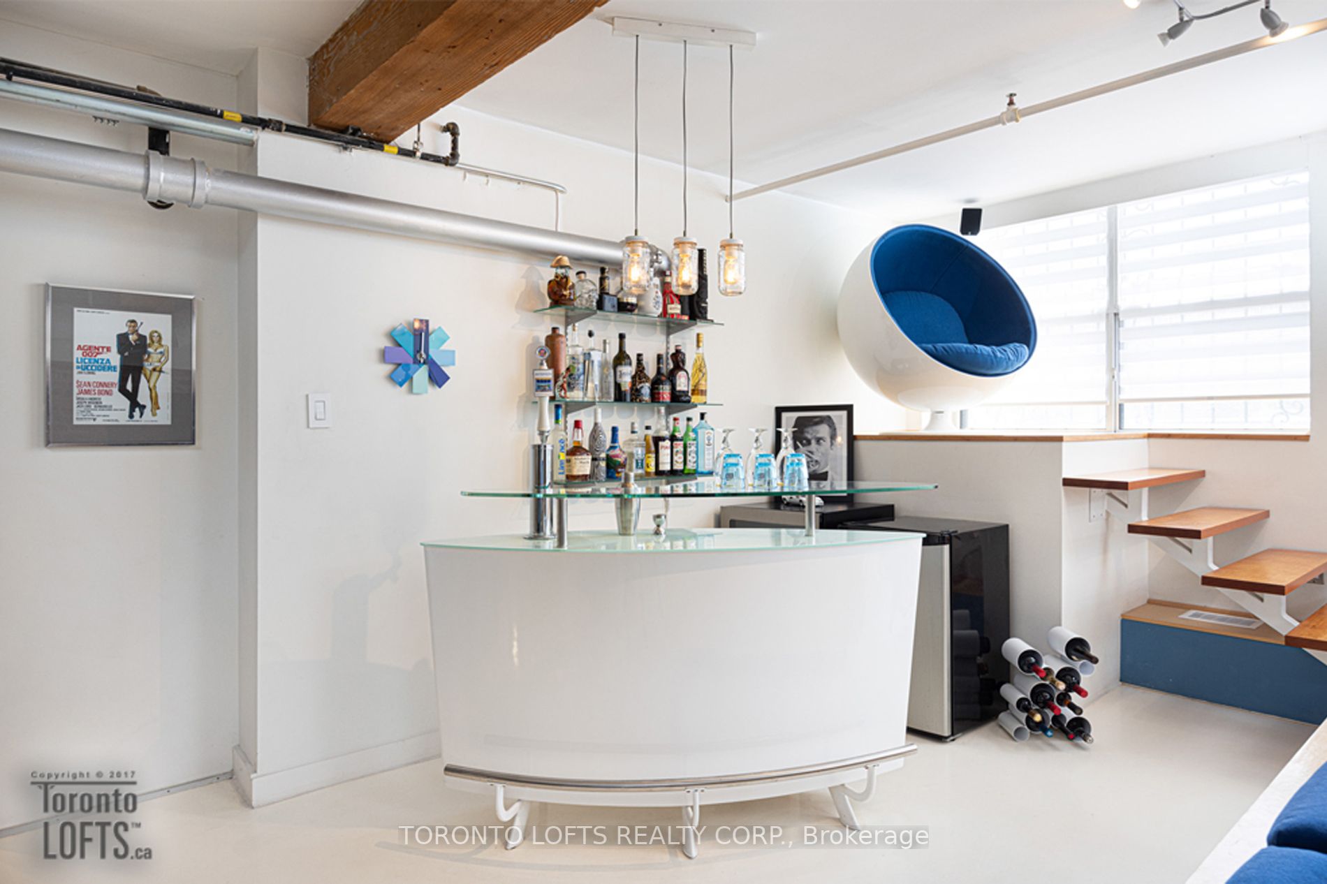 426 Queen St E, #A01