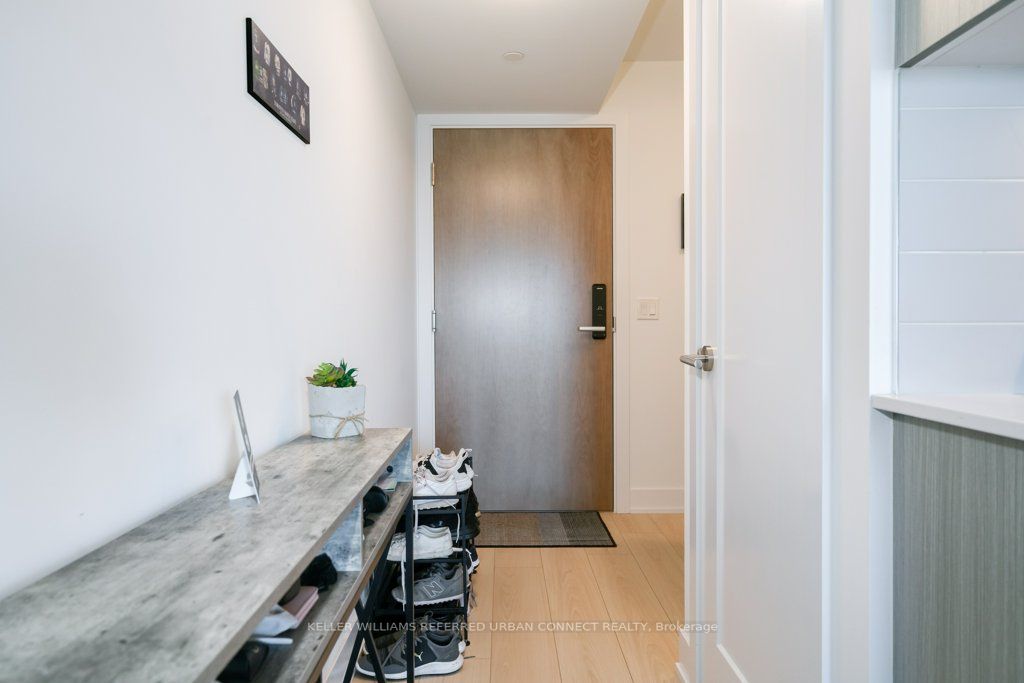 575 Bloor St E, #1504