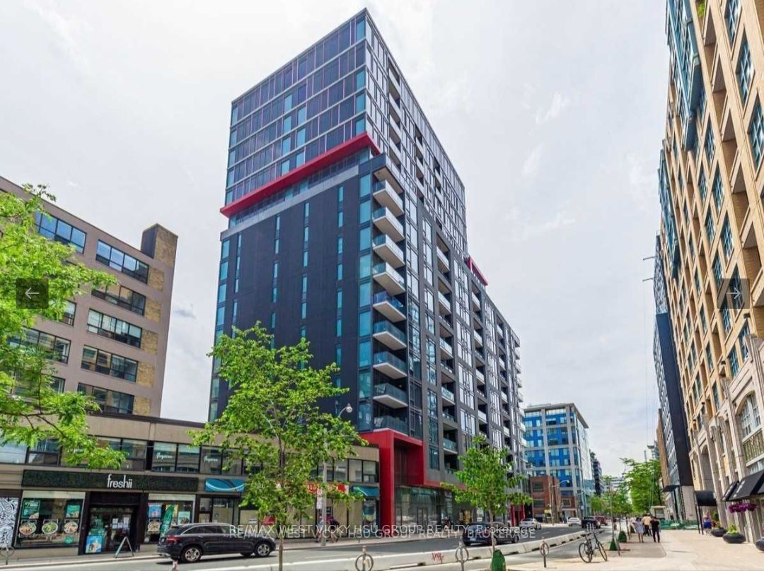 435 Richmond St W, #810