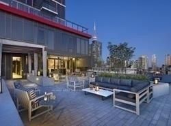 435 Richmond St W, #810