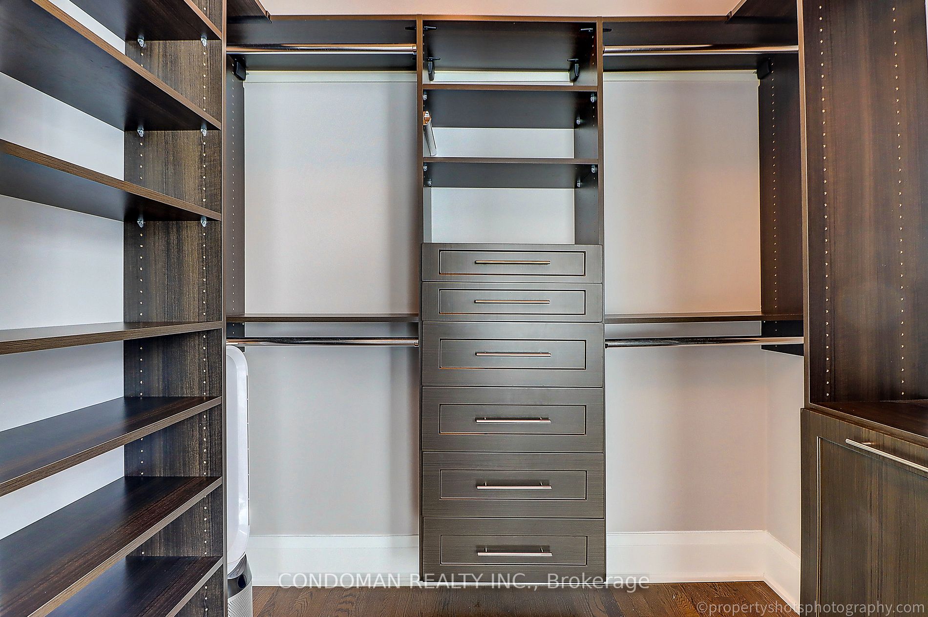 391 Brunswick Ave, #303