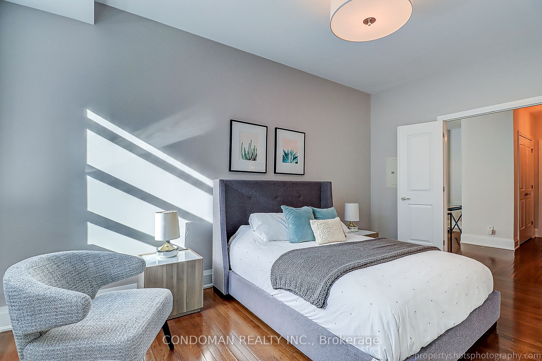 391 Brunswick Ave, #303