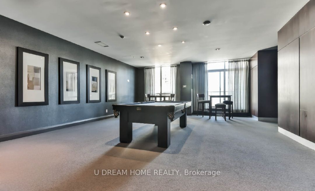 17 Barberry Place, #1512
