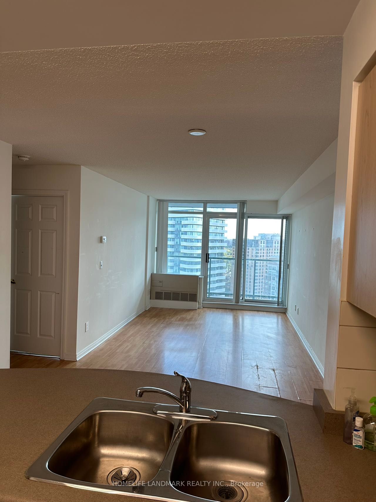 5508 Yonge St, #2211