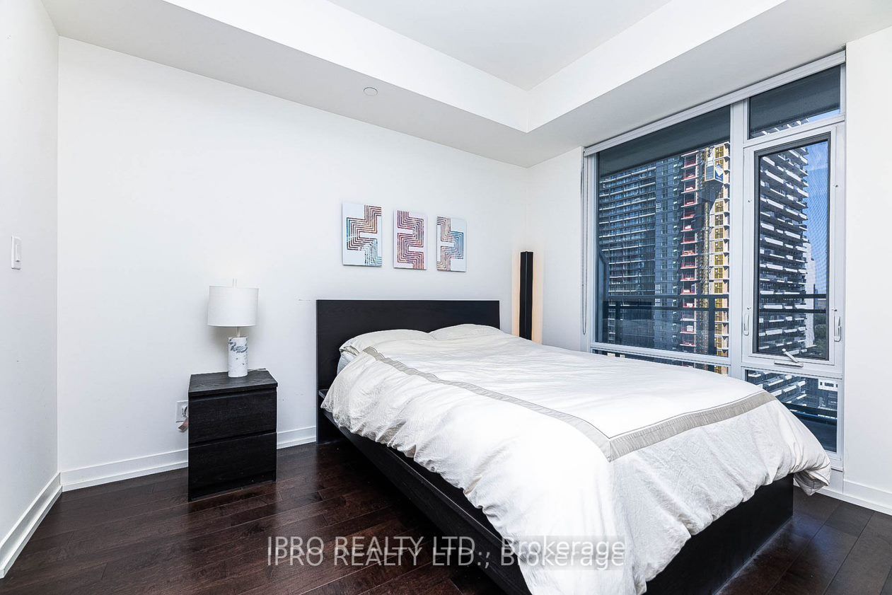 21 Widmer St, #1704