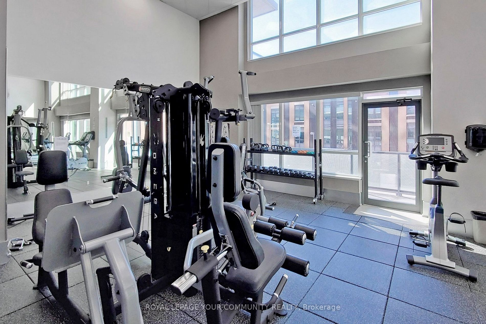 68 Canterbury Place, #1207