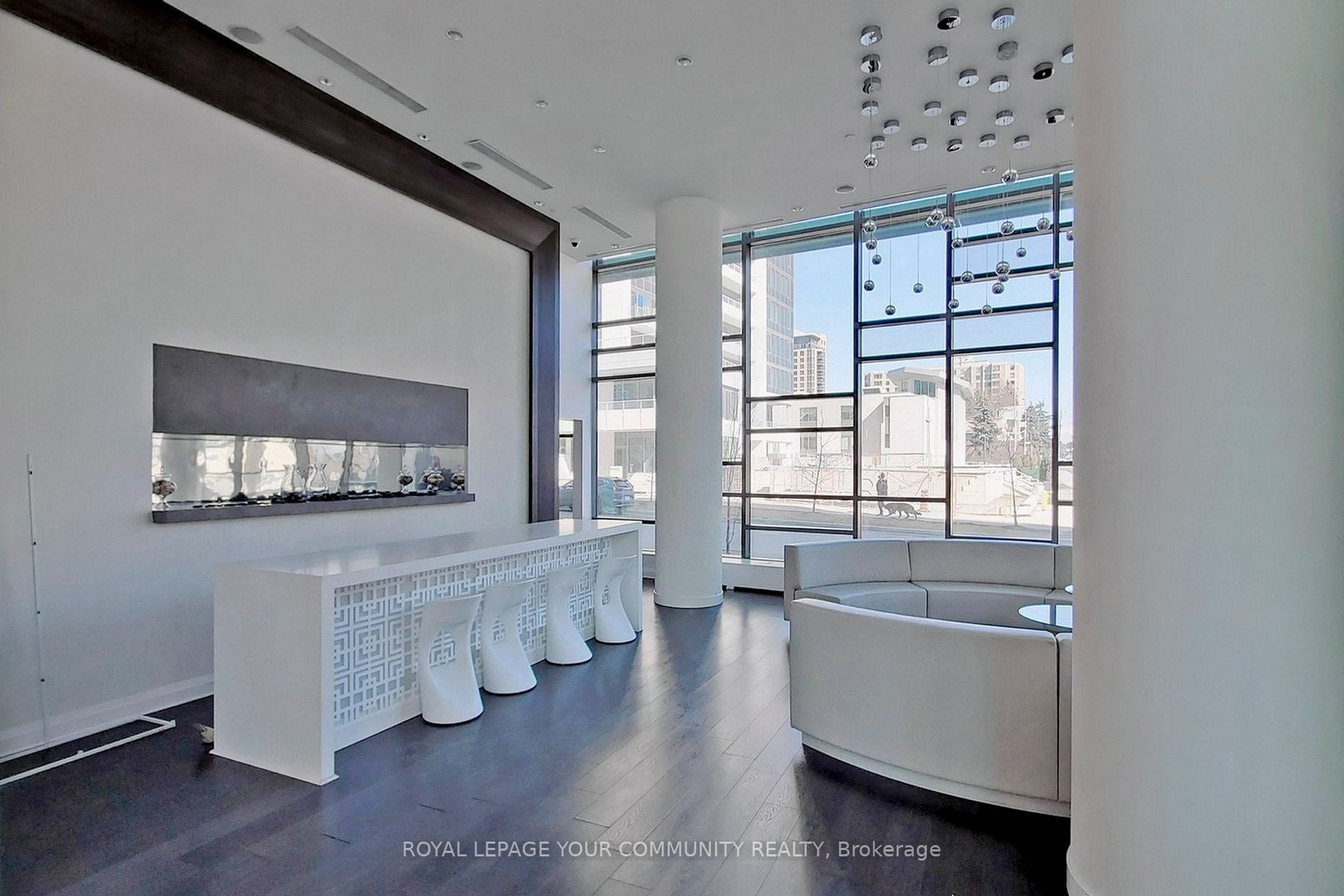 68 Canterbury Place, #1207