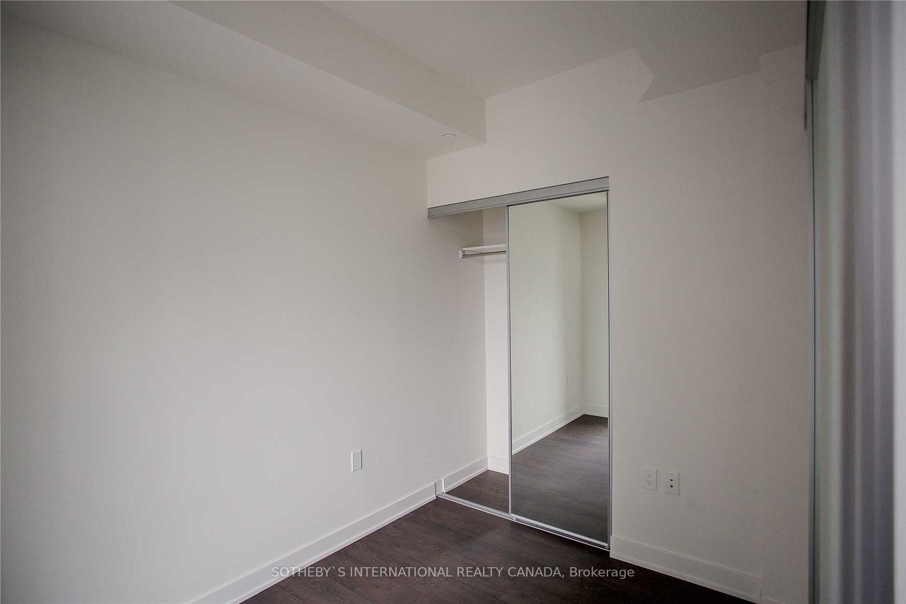 576 Front Street W, #1608E