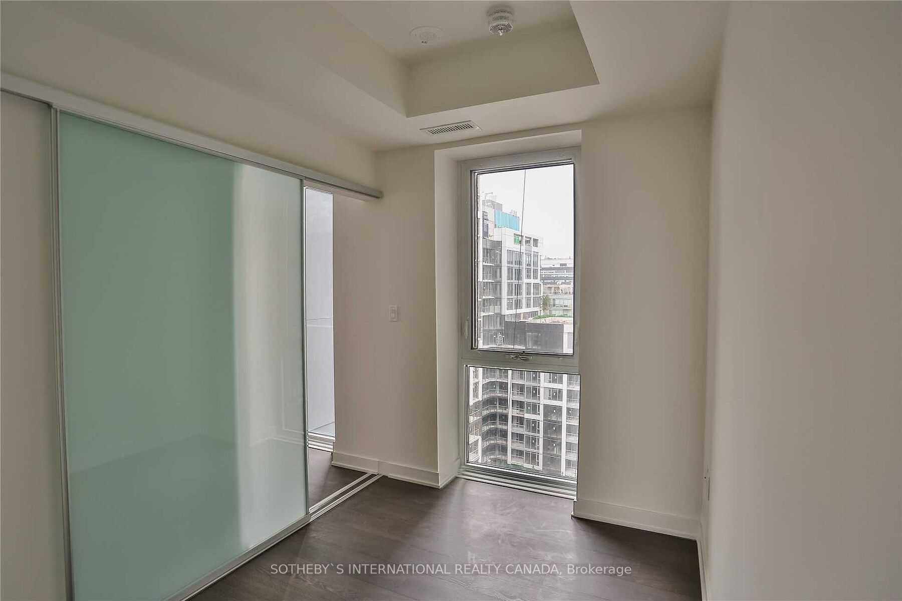576 Front Street W, #1608E