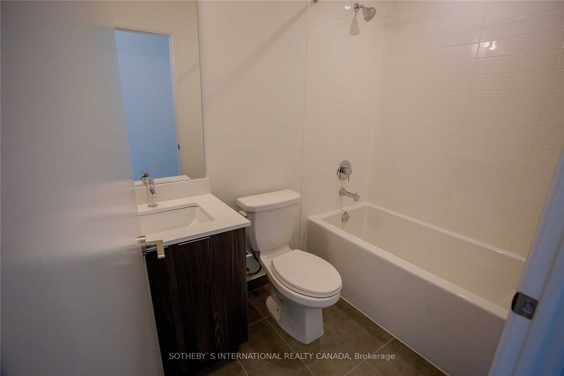 576 Front Street W, #1608E