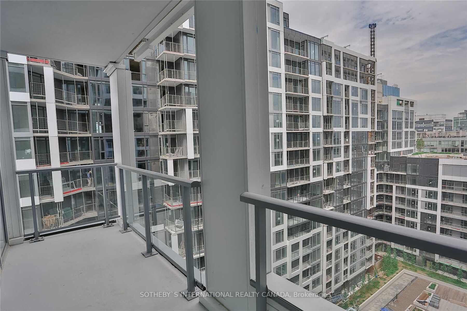 576 Front Street W, #1608E