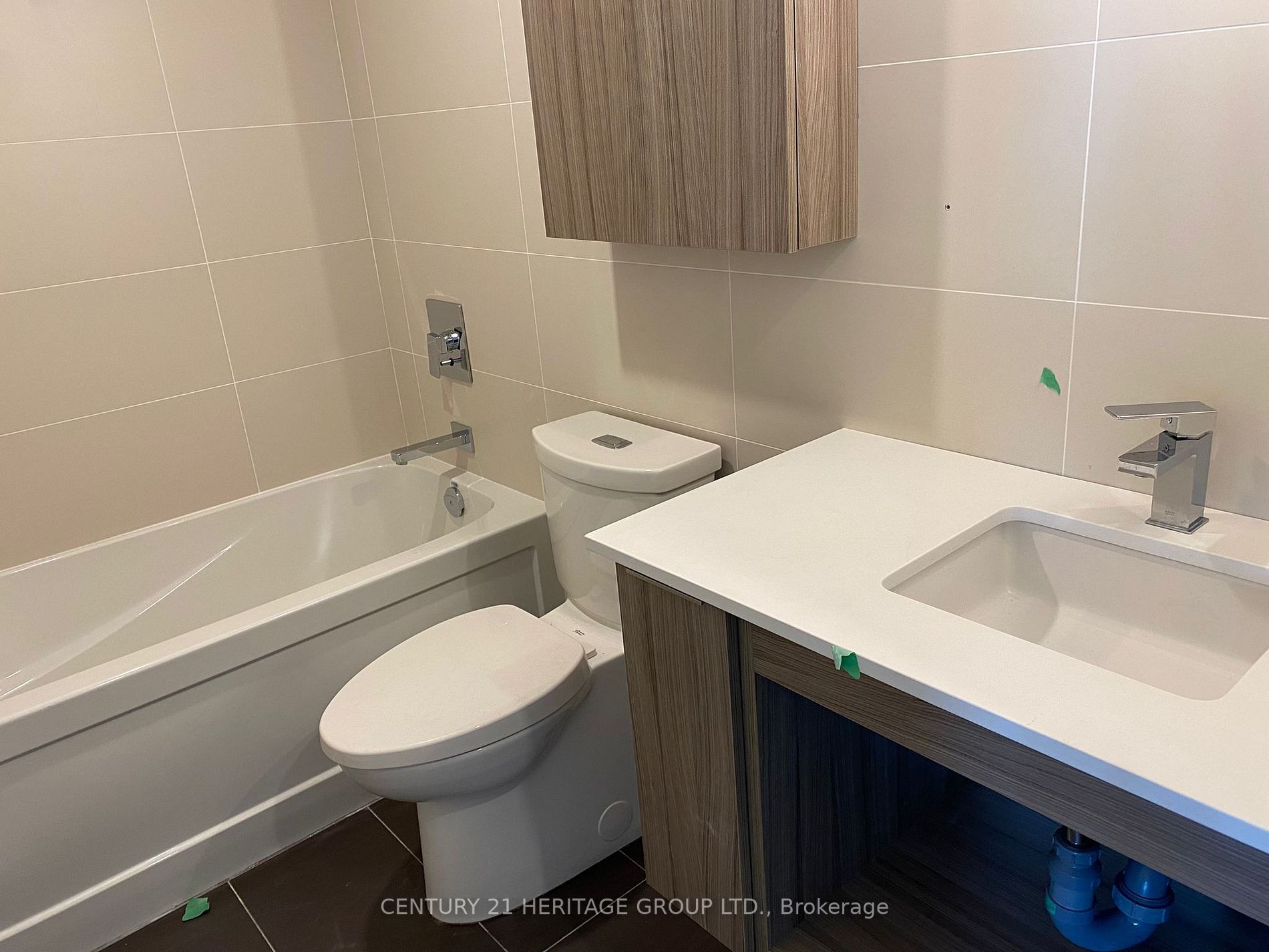 10 Deerlick Crt, #1608