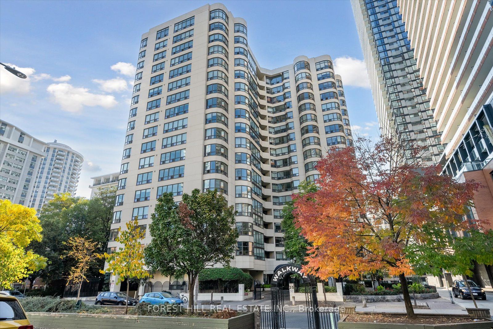 25 Maitland St, #412