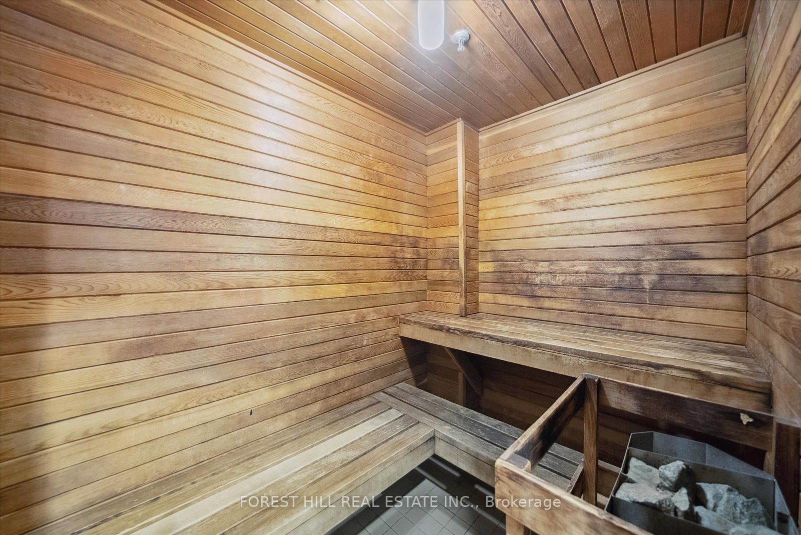25 Maitland St, #412