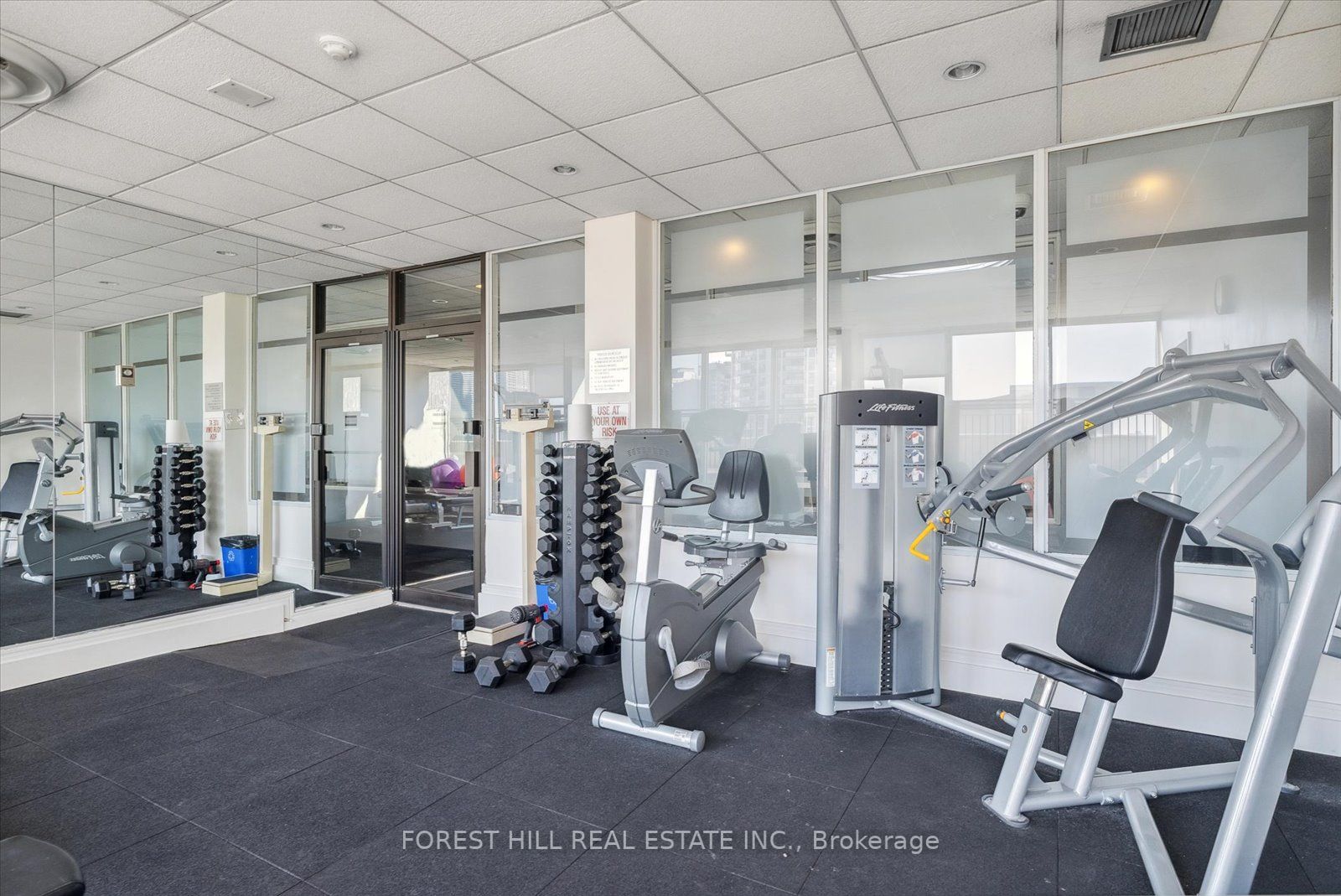 25 Maitland St, #412