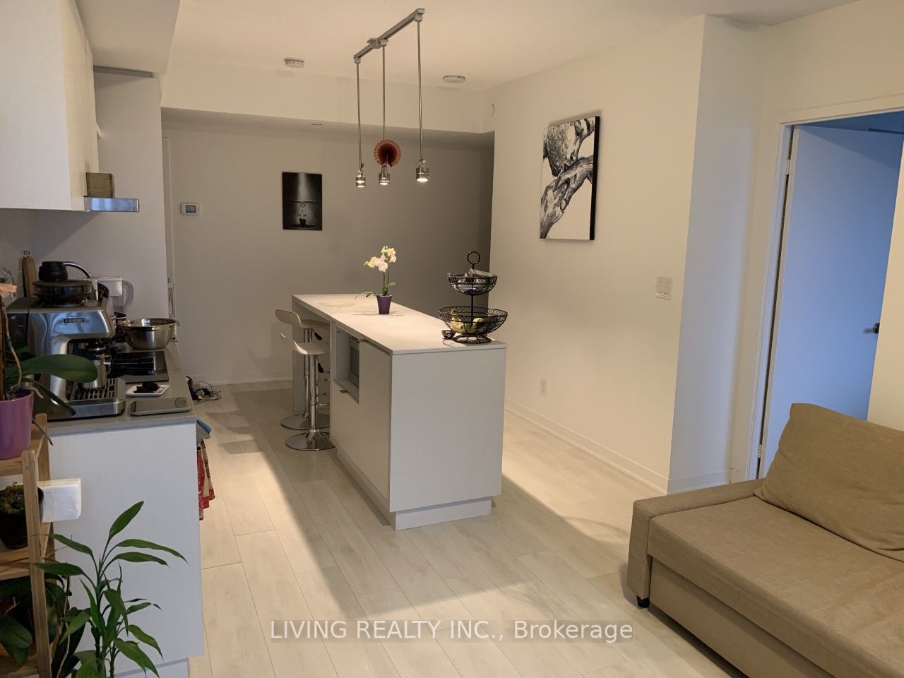 100 Harbour St, #5305