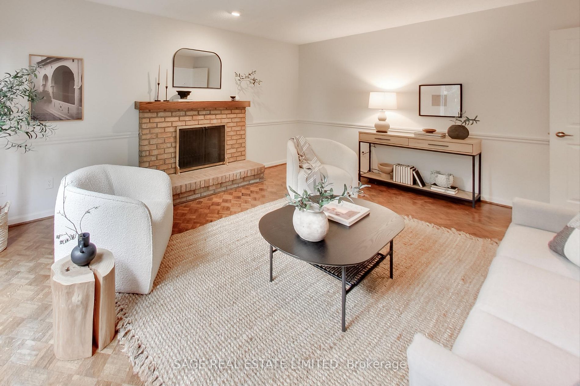 104 De Vere Gdns