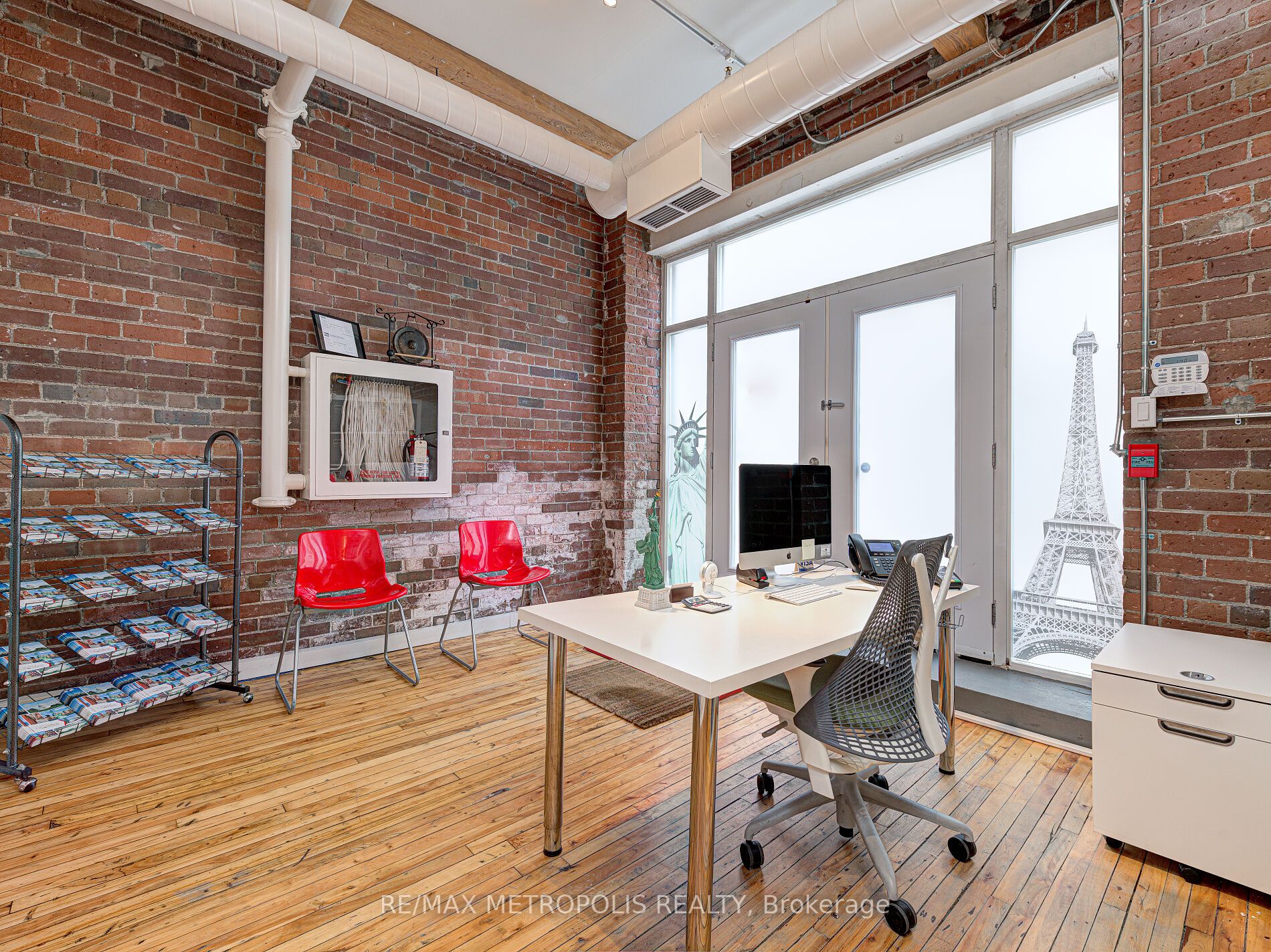 90 Sherbourne St, #101