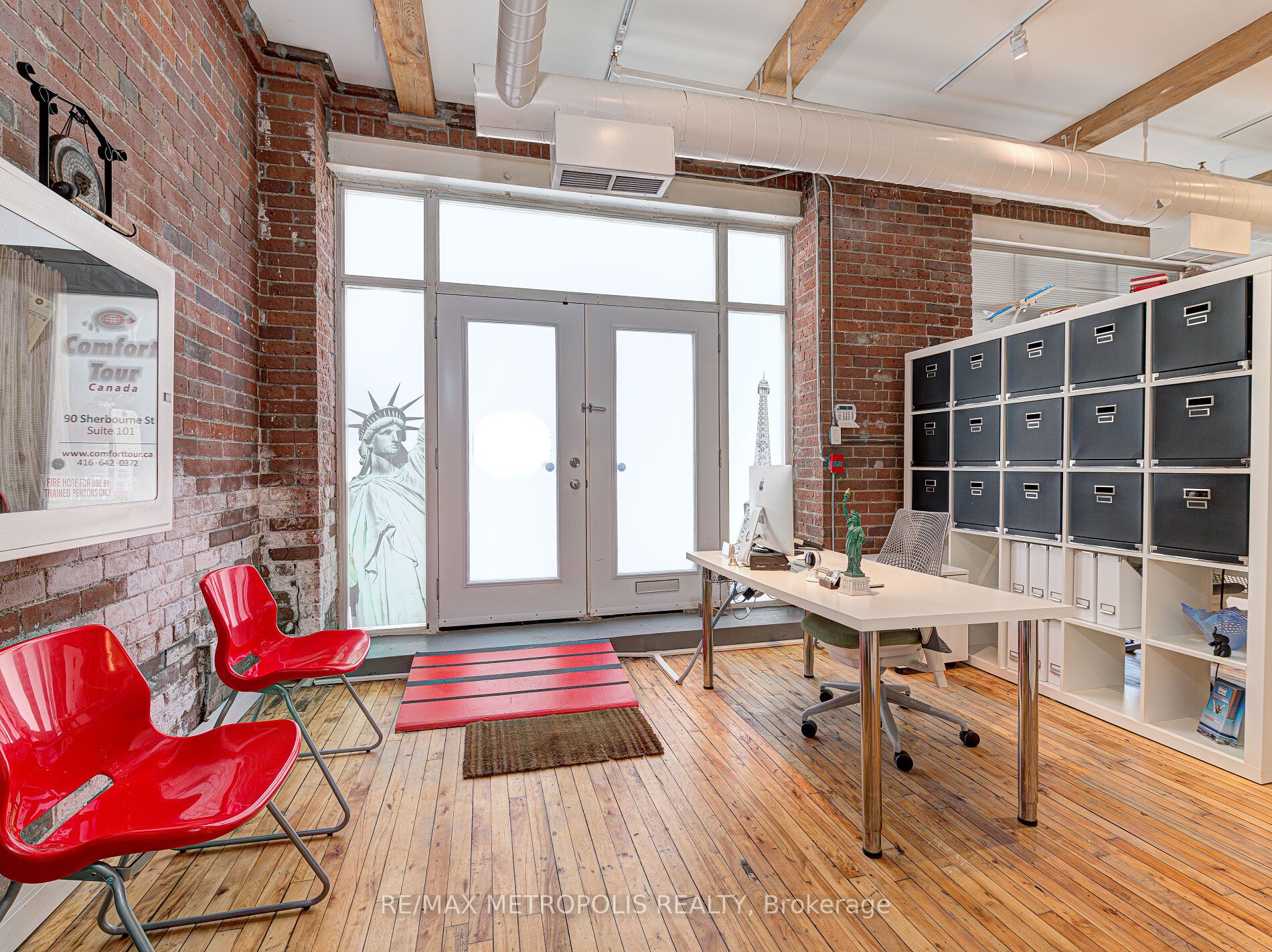 90 Sherbourne St, #101