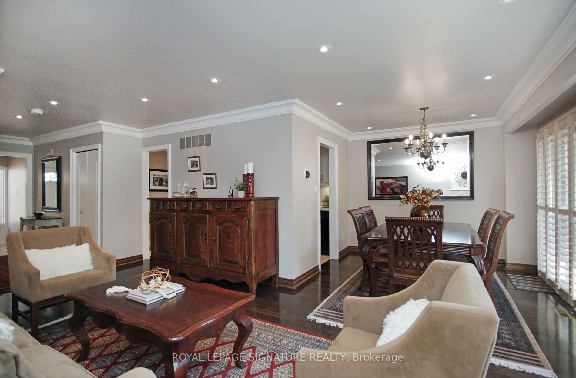 70 Flaming Rose Way, #16