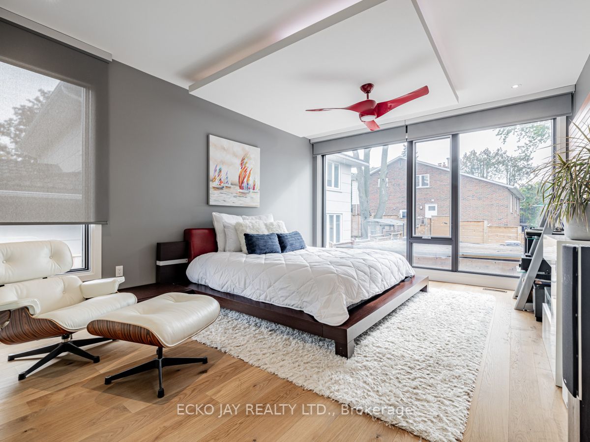 91 George Henry Blvd