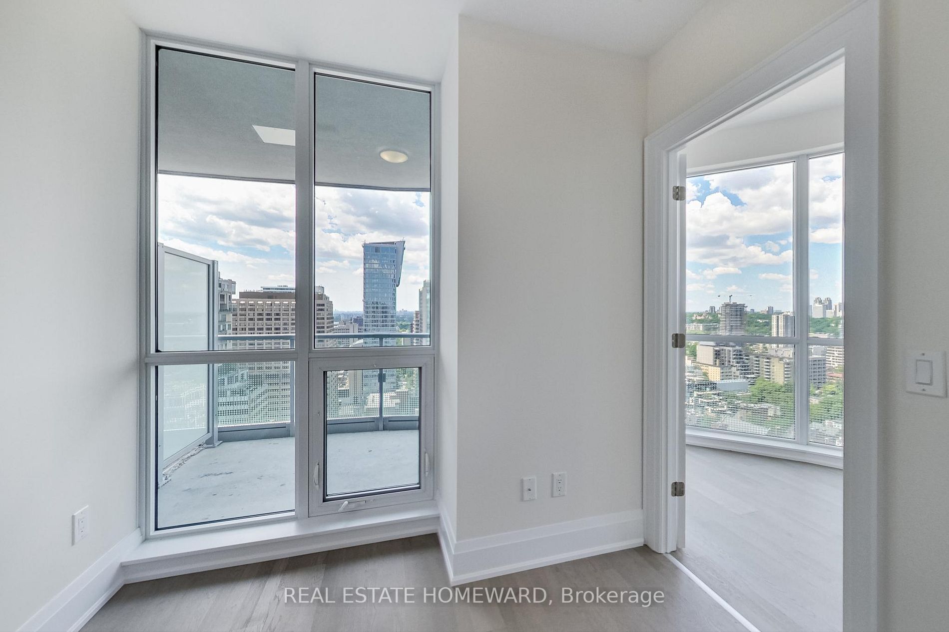 88 Cumberland St, #2503